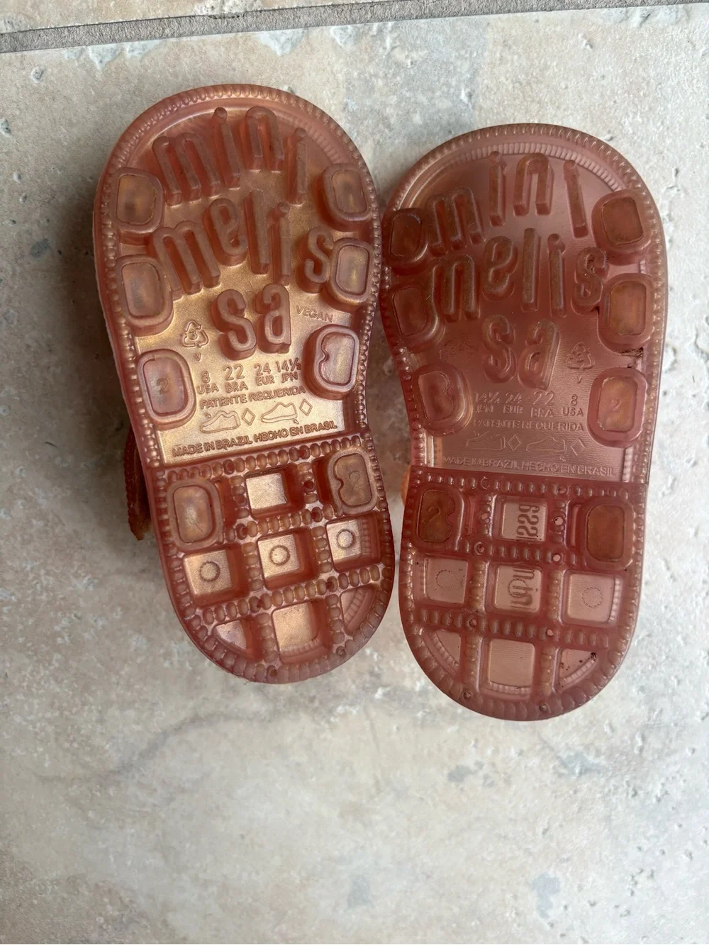Mini Melissa shower your